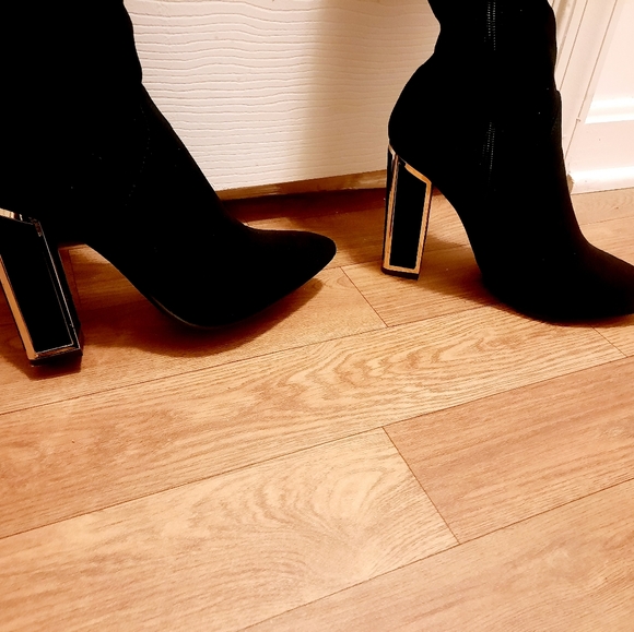 SOLD Bamboo Over The Knee Boots, Gold Lined Heel - Picture 12 of 16